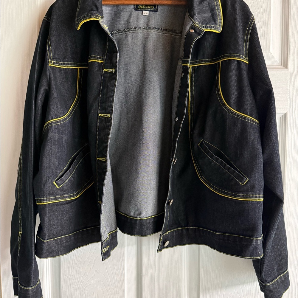 Crest Women’s Jean Jacket 2XL Yellow Trim & Stitching Buttons